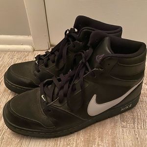 nike hightop sneakers